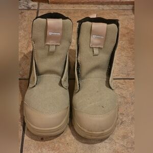 Andada men's Lace-Up Work Boots in Tan. Sz 8.5